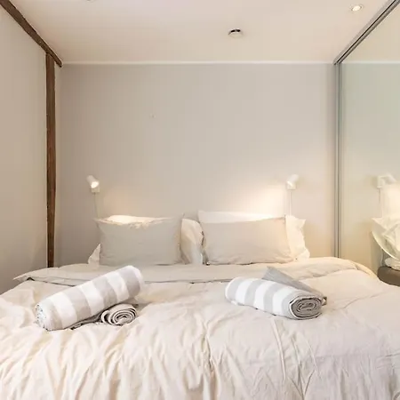Nydelig Townhouse Sentralt I Bergen, Sandviken شقة برغن