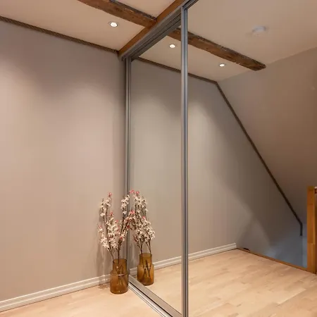 شقة Nydelig Townhouse Sentralt I Bergen, Sandviken برغن
