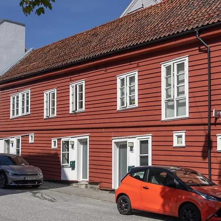 Nydelig Townhouse Sentralt I Bergen, Sandviken ベルゲン