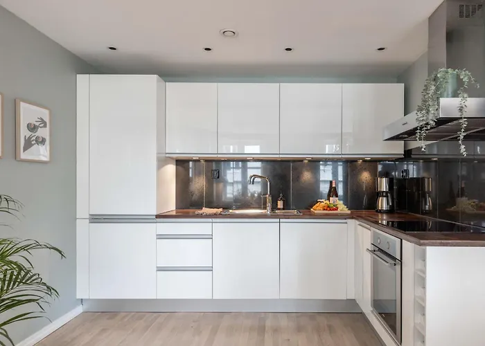 Nydelig Townhouse Sentralt I Bergen, Sandviken Μπέργκεν