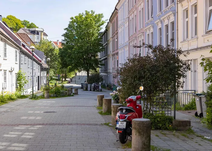 Nydelig Townhouse Sentralt I Bergen, Sandviken *